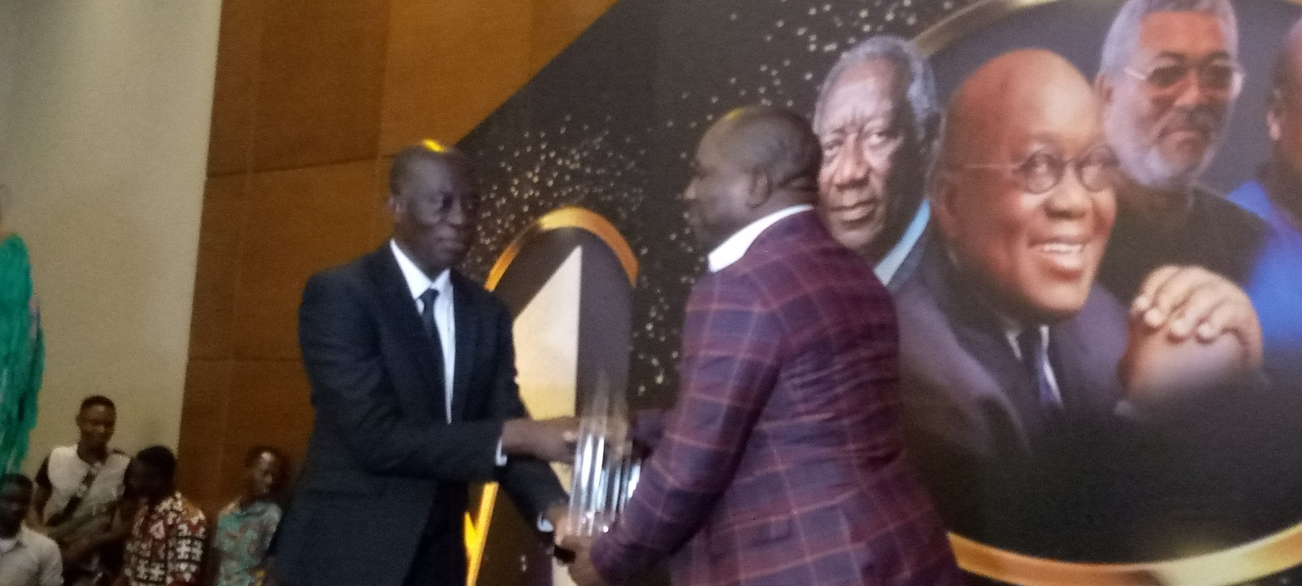 2019 Pan African Heroes Award:Aowin MCE Grabs Best MCE Under Prez.Nana Addo’s Administration Award