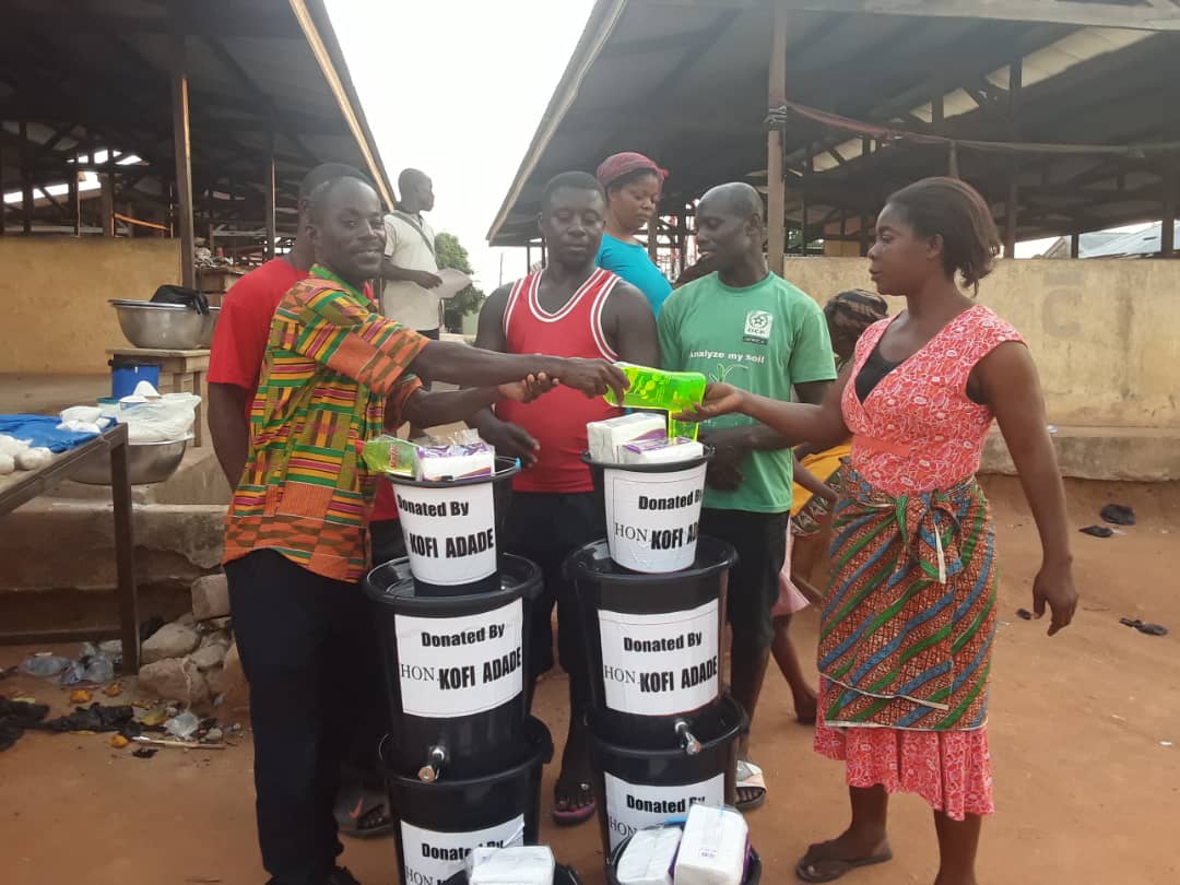 Kumawu-Dadease Assembly Member Fights Coronavirus Pandemic With Sanitizers, Rubber-Bucket &Soaps