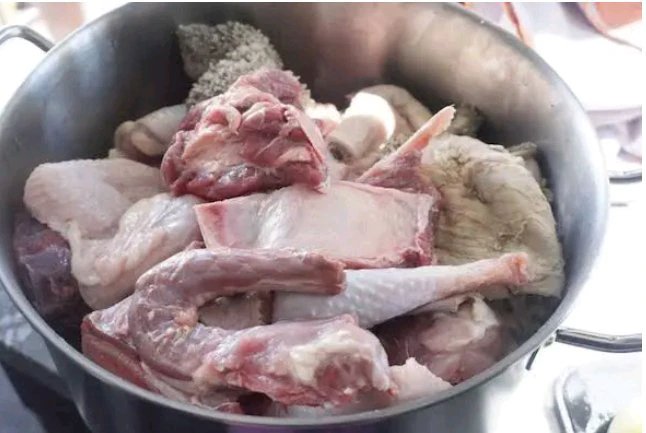 Stop boiling your meat with these 3 Ingredients, They can damage your liver