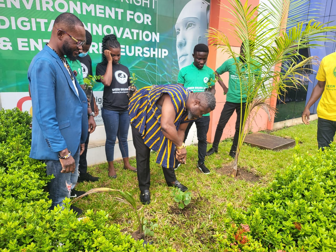 GDCL Participates in green Ghana day….As CEO plants first tree 