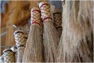 Vastu Tips: Never do THESE things while using a broom at home to avoid financial problems