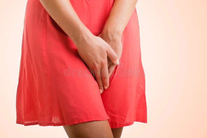 4 Reasons Some Women Urinate During S£x And What To Do