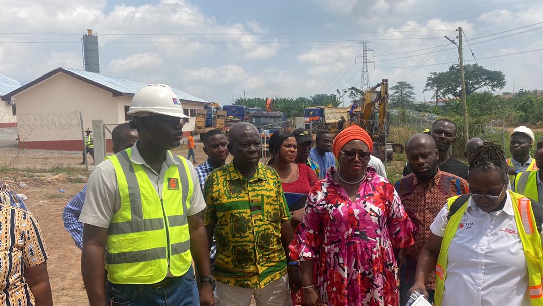 Asokwa MP tours Kaase railway site, encourages contractor to deliver on schedule