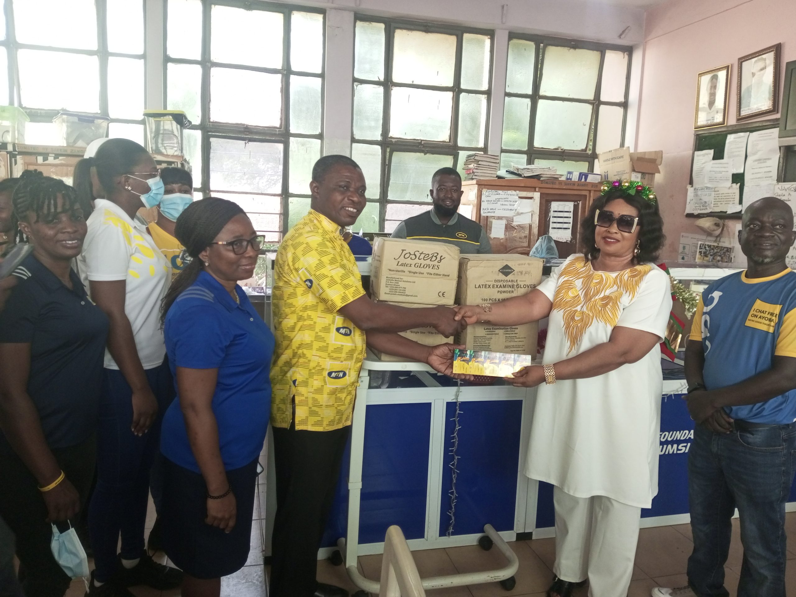 MTN Ghana Shows Love  To Babies Born  On Boxing Day 