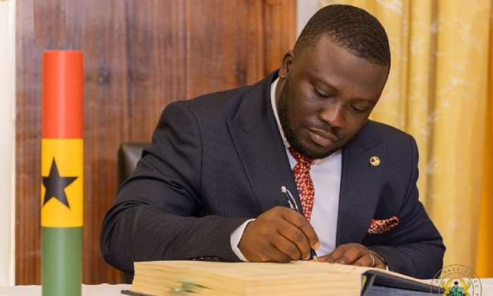 Dr. Frank Amoakohene Takes Charge: Punctuality and Attendance Now Mandatory  at Ashanti Regional Coordinating Council » Broadcastergh.com